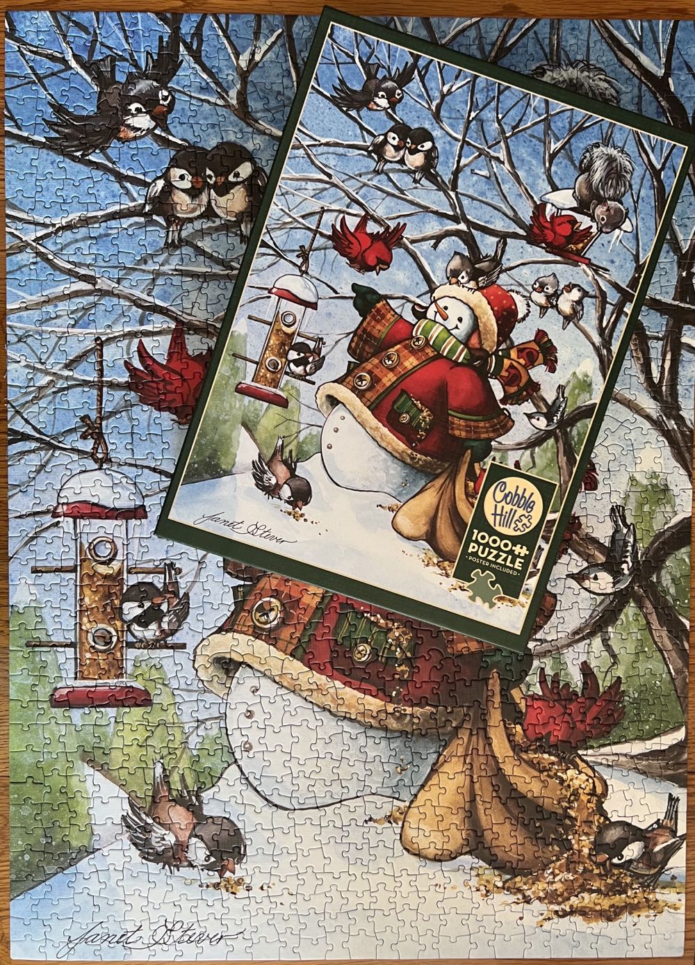 Frosty Feeds His Friends - Cobble Hill 🇨🇦 puzzle collectible [Barcode 625012802963] - Main Image 3