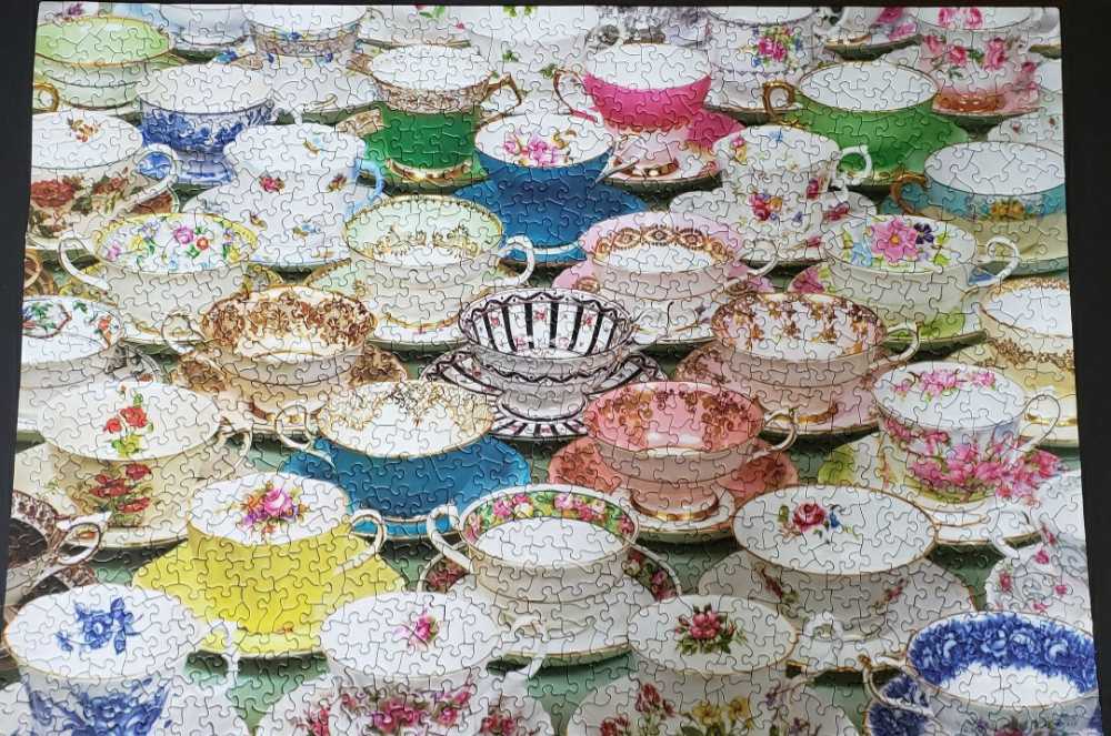 Teacups - Cobble Hill Puzzle Company puzzle collectible [Barcode 625012800341] - Main Image 2
