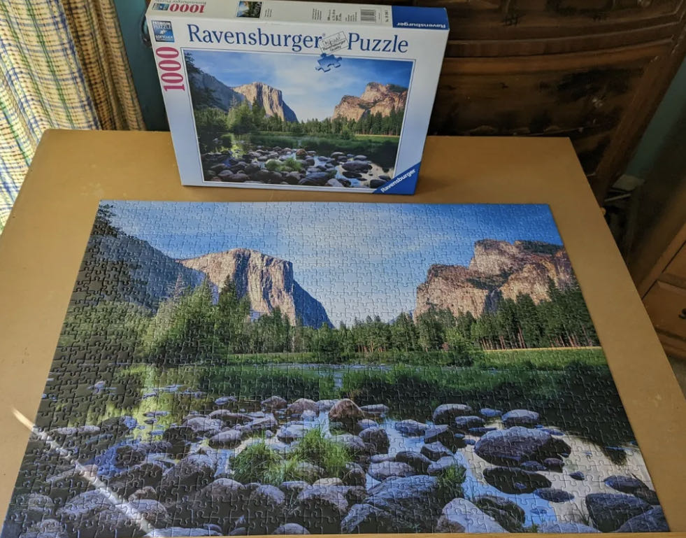 Yosemite  Valley - Ravensburger puzzle collectible [Barcode 4005556192069] - Main Image 3