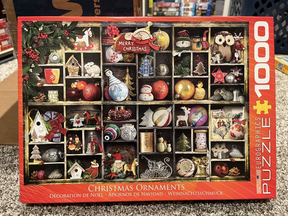 Christmas Ornaments - Eurographics puzzle collectible [Barcode 628136607599] - Main Image 2