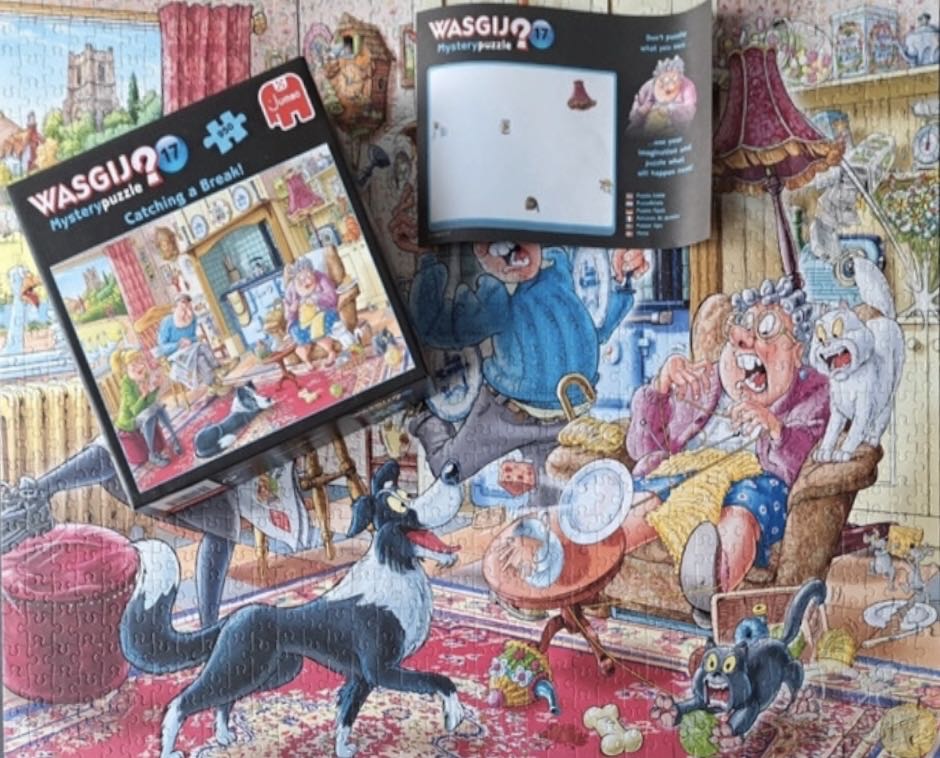 Catching A Break! #17 - Wasgij Mystery puzzle collectible [Barcode 8710126191750] - Main Image 4