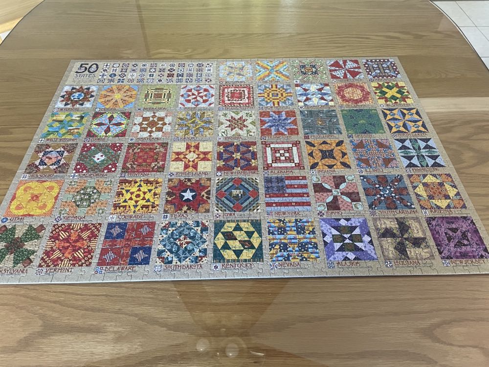 50 States Quilt Blocks - Cobble Hill puzzle collectible [Barcode 625012803144] - Main Image 3