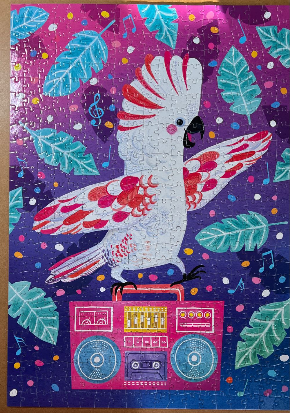 Party Parrot 🧩 - Buffalo Games puzzle collectible [Barcode 079346031252] - Main Image 4