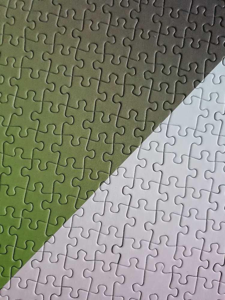 Mountain - Cloudberries puzzle collectible [Barcode 5060602330047] - Main Image 4