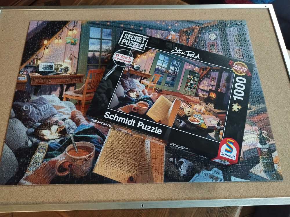 At The Holiday Home Secret - Schmidt puzzle collectible [Barcode 4001504596552] - Main Image 4