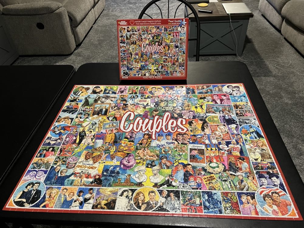 Couples - White Mountain Puzzles puzzle collectible [Barcode 724819254798] - Main Image 3