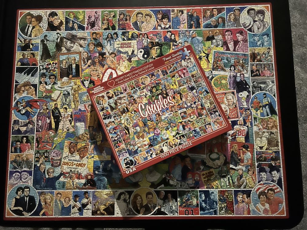 Couples - White Mountain Puzzles puzzle collectible [Barcode 724819254798] - Main Image 4