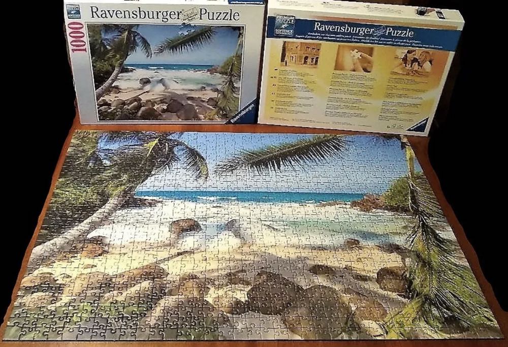 Seaside Beauty  - Ravensburger puzzle collectible [Barcode 4005556192380] - Main Image 2