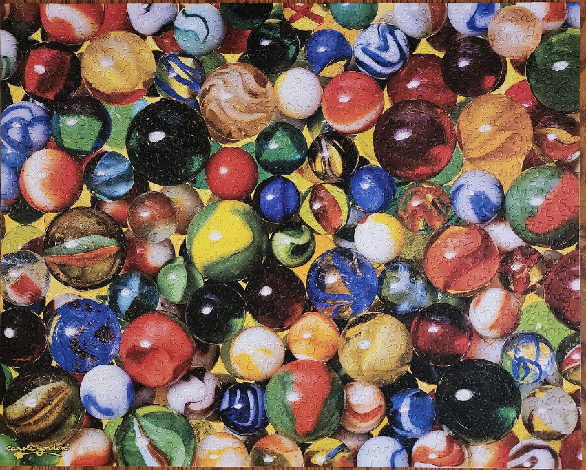 Lose Your Marbles  - White Mountain puzzle collectible [Barcode 724819254224] - Main Image 3