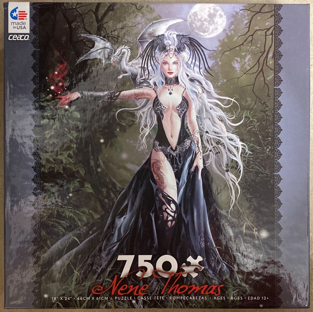 Queen Of Havoc - Ceaco 🇺🇸 puzzle collectible [Barcode 021081290692] - Main Image 2