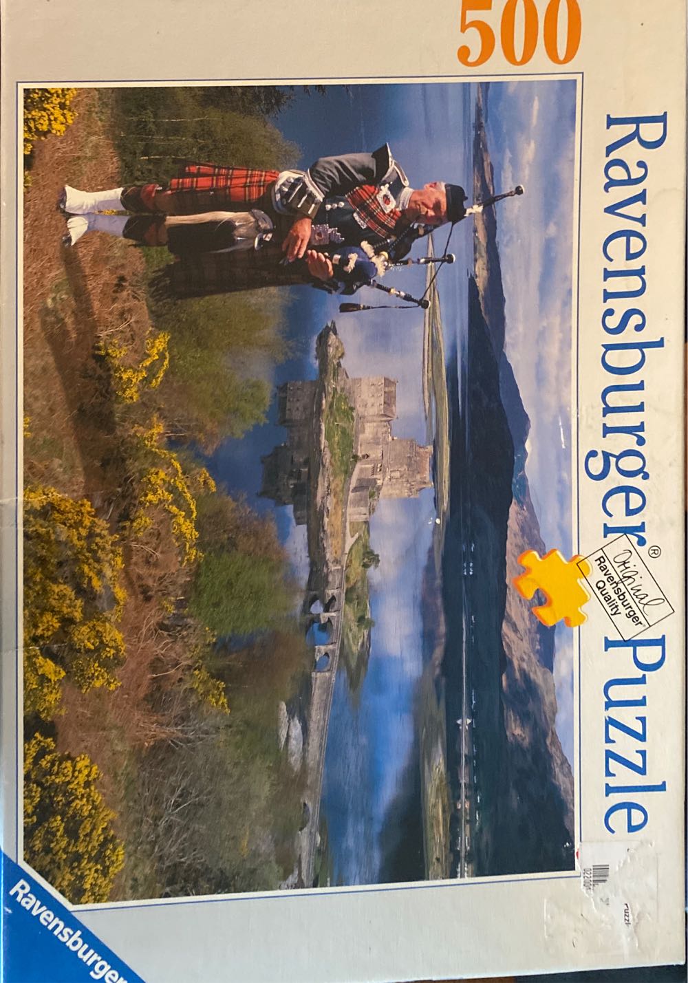 Eileen Donan Castle - Ravensburger puzzle collectible [Barcode 4005556143917] - Main Image 1