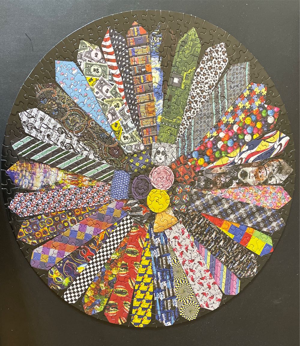 It’s A Tie! - Round - Springbok puzzle collectible [Barcode 091683030057] - Main Image 3