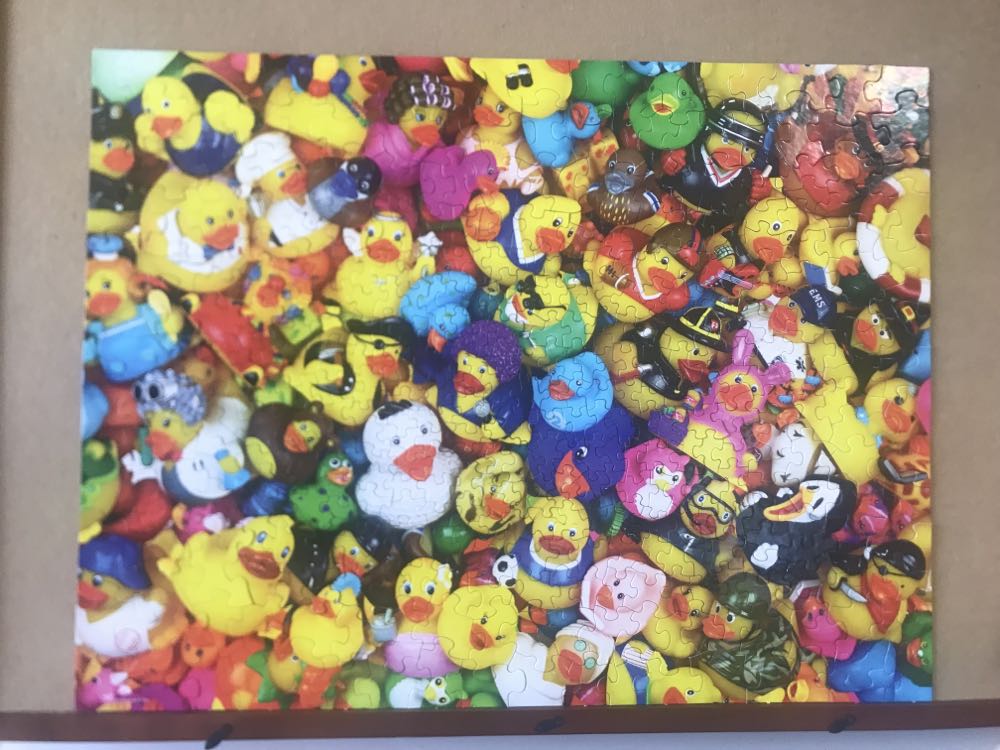 Funny Duckies - Springbok 🇺🇸 puzzle collectible [Barcode 091683705511] - Main Image 3