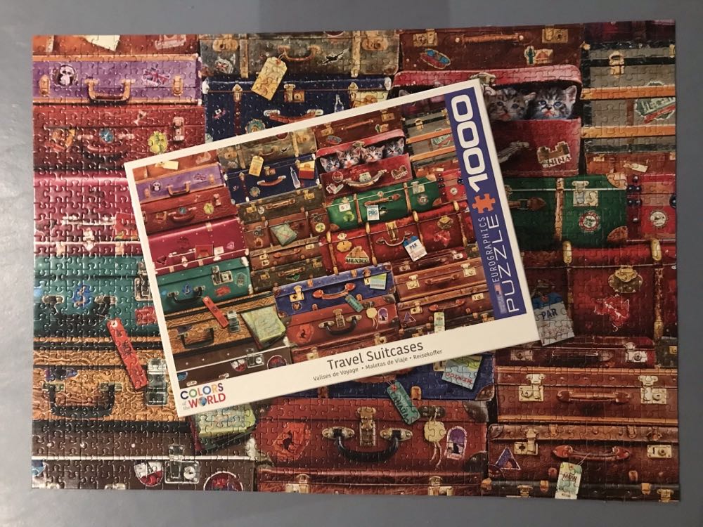 Eurographics: Travel Suitcases - Eurographics puzzle collectible [Barcode 628136654685] - Main Image 3