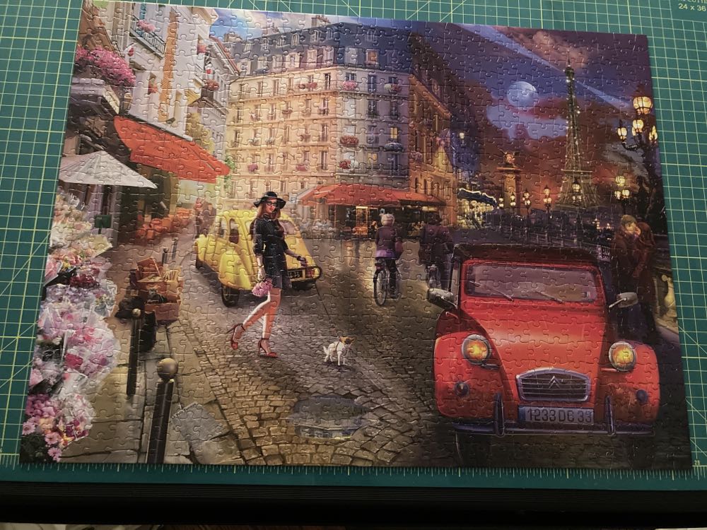 Cities In Color: A Stroll In Paris - Buffalo puzzle collectible [Barcode 079346171255] - Main Image 2