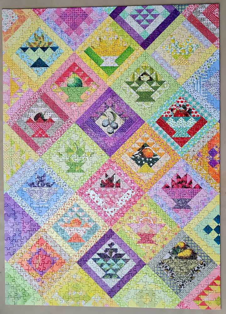 Fruit Basket Quilt - Cobble Hill puzzle collectible [Barcode 625012802673] - Main Image 4