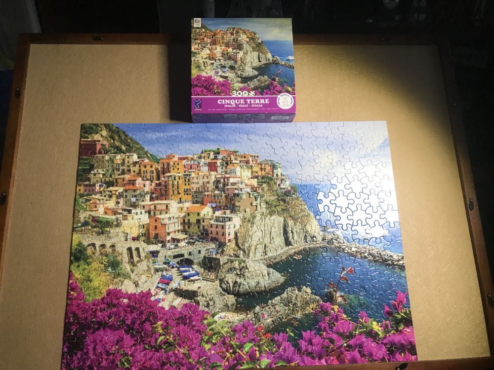 Cinque Terre, Italy - Ceaco puzzle collectible [Barcode 021081221979] - Main Image 2