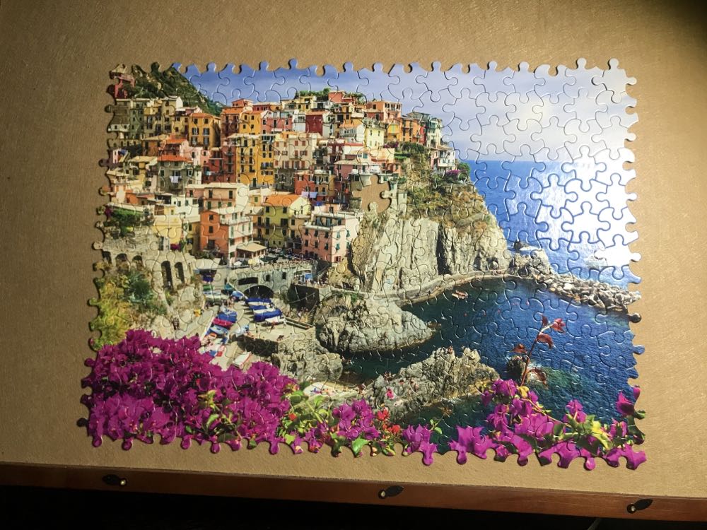 Cinque Terre, Italy - Ceaco puzzle collectible [Barcode 021081221979] - Main Image 4