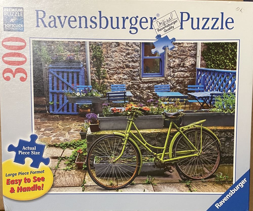 Vintage Bicycle  - Ravensburger puzzle collectible [Barcode 4005556135738] - Main Image 2