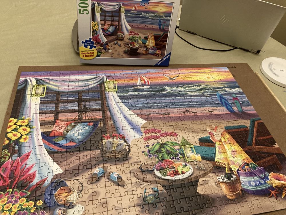 Cabana Retreat-TRADED - Ravensburger puzzle collectible [Barcode 4005556167920] - Main Image 2