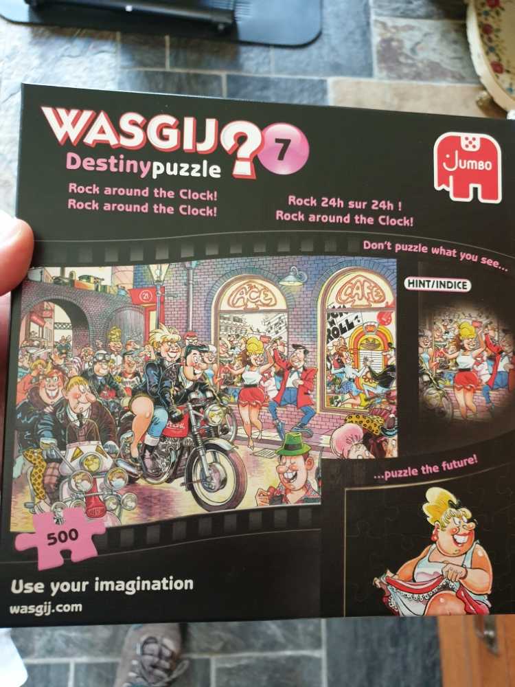 Fred’s Service Station