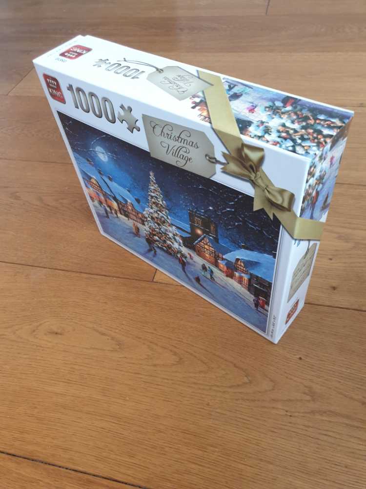 Christmas Village - King puzzle collectible [Barcode 8710125056104] - Main Image 2