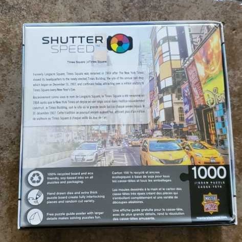 Times Square  - Master Pieces puzzle collectible [Barcode 705988716072] - Main Image 2