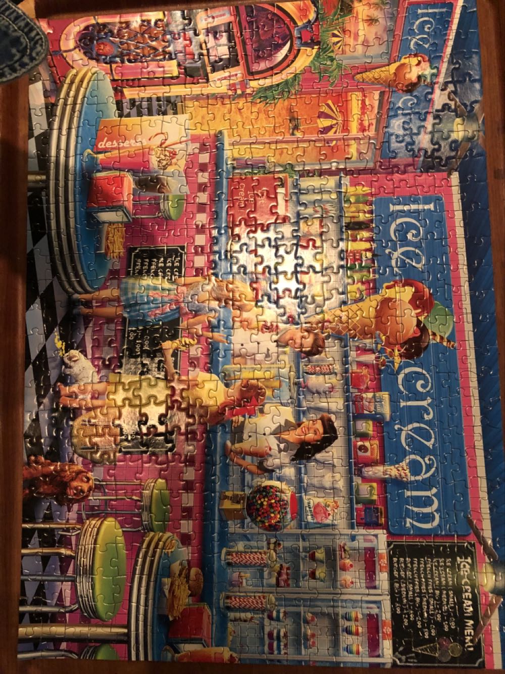 0171 Masterpieces: Annie’s Ice Cream Parlor - Masterpieces Inc puzzle collectible [Barcode 705988502989] - Main Image 2