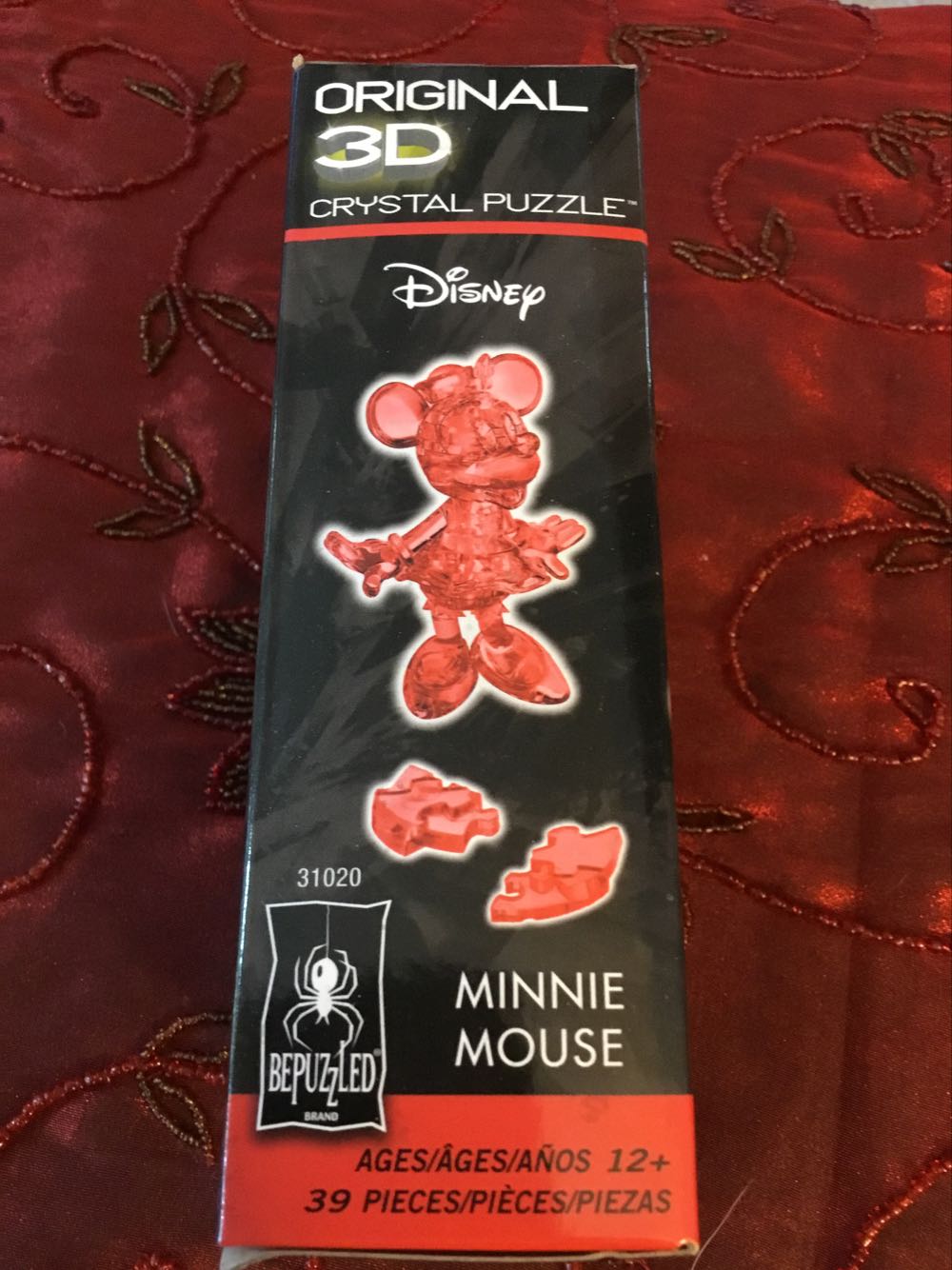 3D Minnie Mouse (Red) - Bepuzzled puzzle collectible [Barcode 023332310203] - Main Image 3