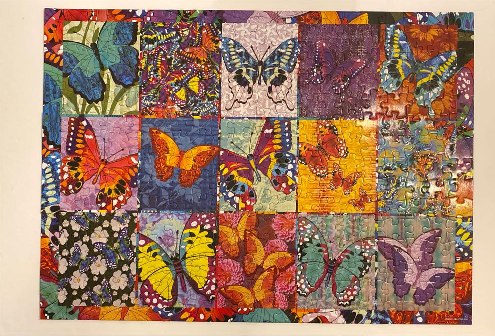 Butterflies - Sure Lox puzzle collectible [Barcode 686141027146] - Main Image 2