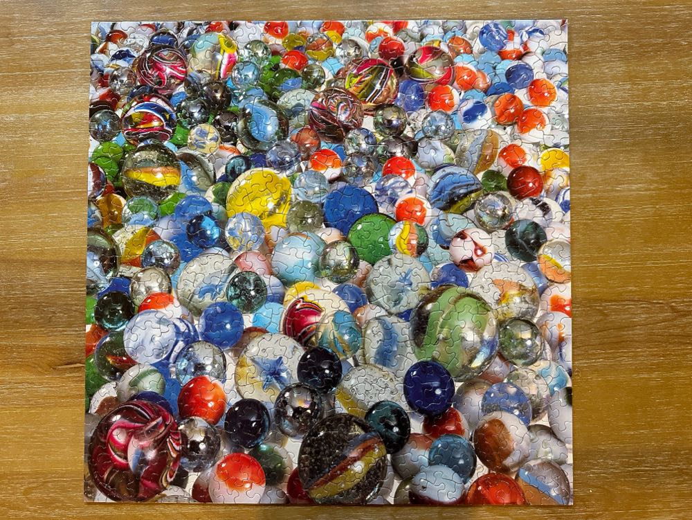 Marbles (C,S) - Springbok puzzle collectible - Main Image 2