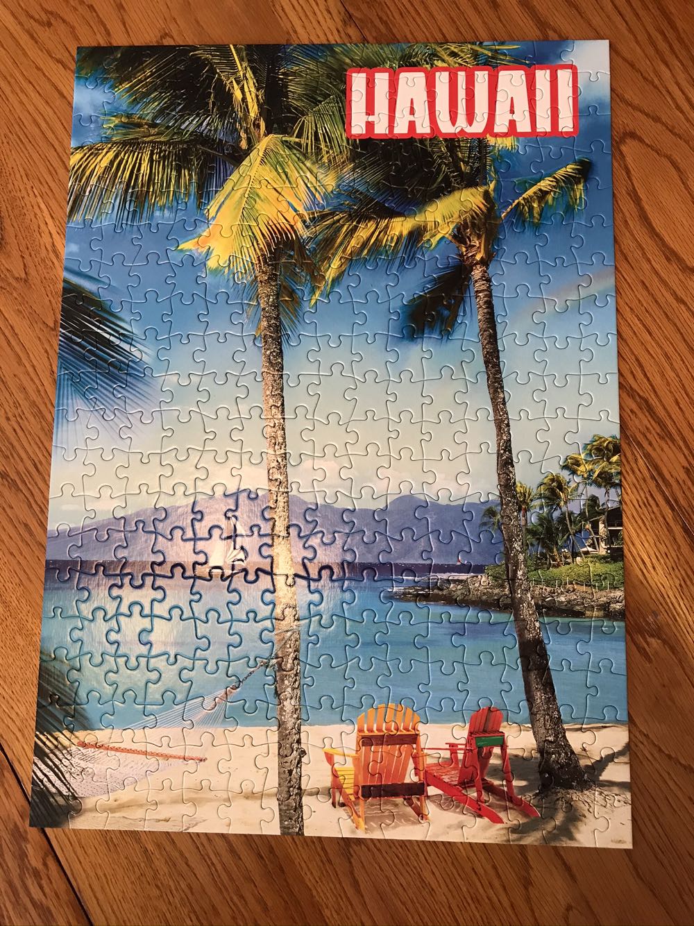 Hawaiian Getaway - Buffalo puzzle collectible [Barcode 079346024858] - Main Image 2