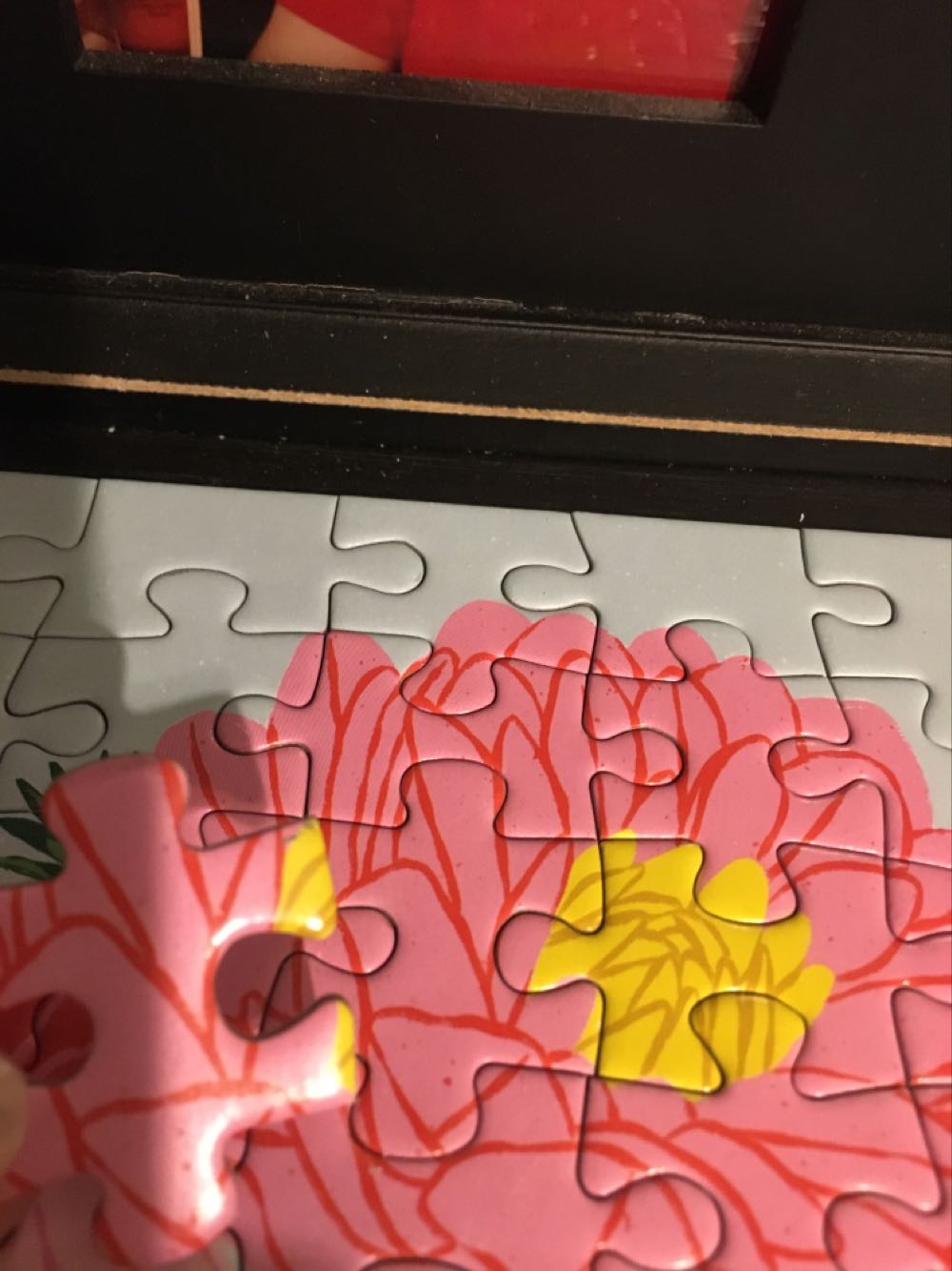 Ever Upward Flowers - Galison puzzle collectible [Barcode 9780735367562] - Main Image 3