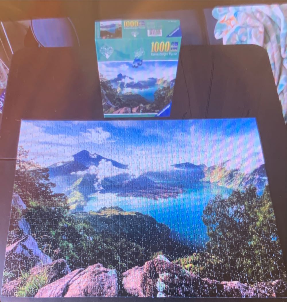 Crater Lake (1) - Ravensberger Puzzle puzzle collectible [Barcode 4005556824441] - Main Image 2