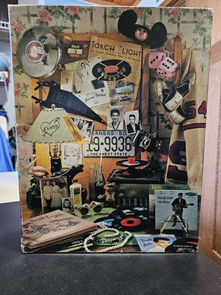 Fan-tabulous Fifties! - Springbok puzzle collectible - Main Image 3