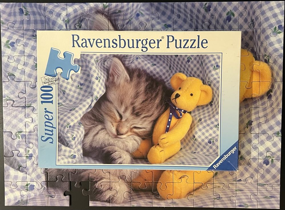 Dreamy Kitten - Ravensburger puzzle collectible [Barcode 4005556107940] - Main Image 4