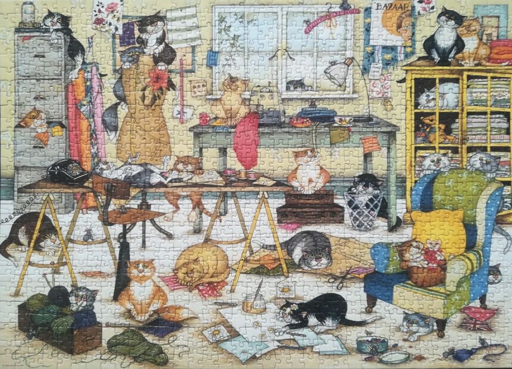 Crazy Cats In The Craft Room - Ravensburger puzzle collectible [Barcode 4005556192458] - Main Image 3
