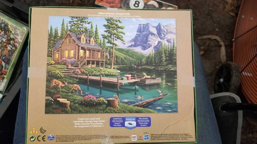 Hidden Harmony - Milton Bradley puzzle collectible [Barcode 778988160459] - Main Image 2