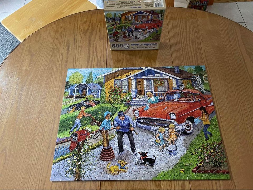 Family Car Wash • - Bits & Pieces puzzle collectible [Barcode 192949037824] - Main Image 3