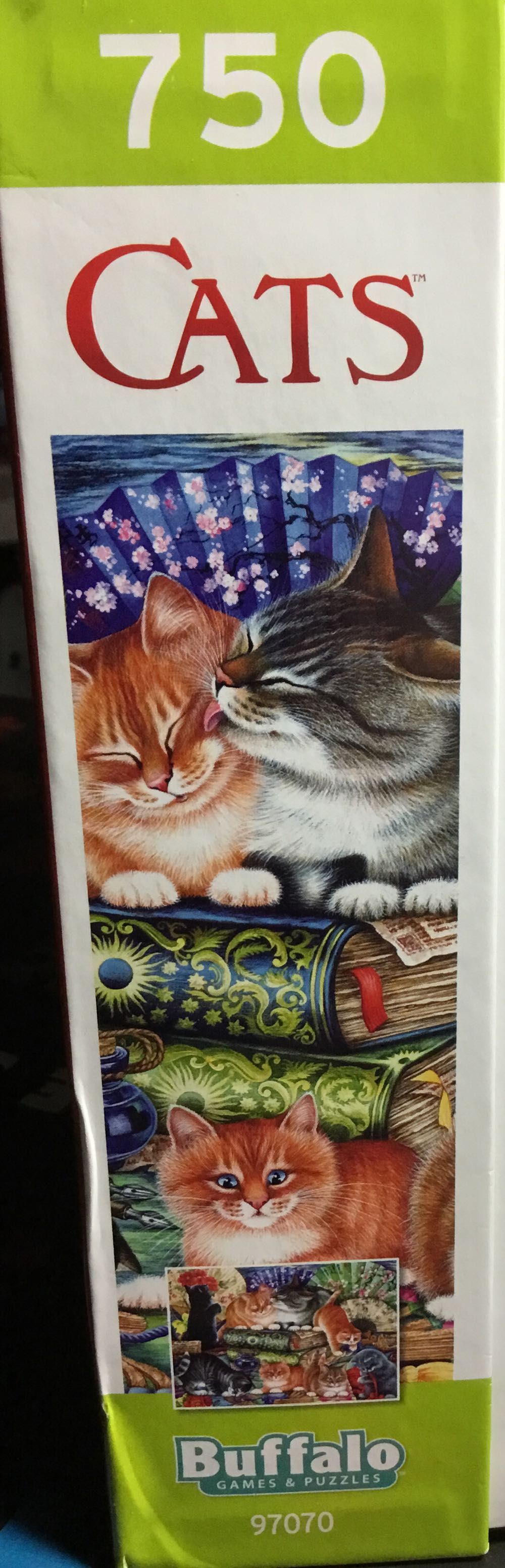 Cats And Fans - Buffalo puzzle collectible [Barcode 079346172863] - Main Image 3