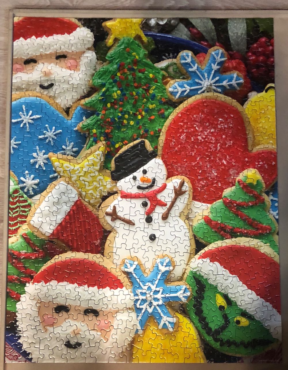 Christmas Cookies - Majestic Puzzles By Springbok puzzle collectible [Barcode 091683015290] - Main Image 3