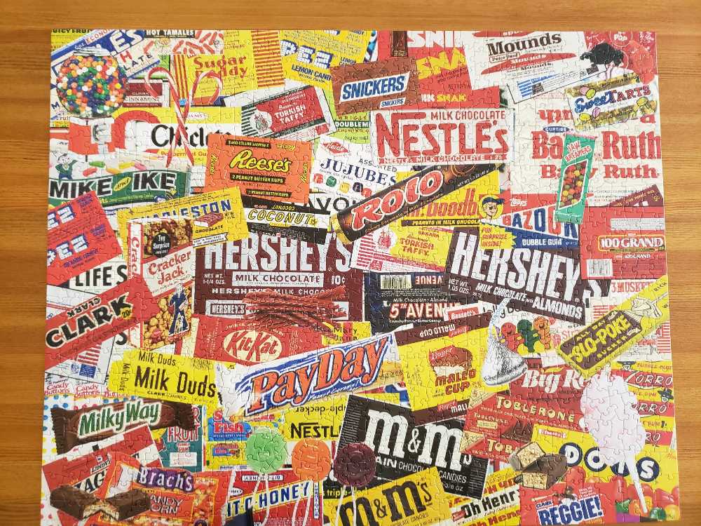 Boomers Favorite Candy - Puzzles with Hart puzzle collectible [Barcode 704846704299] - Main Image 2