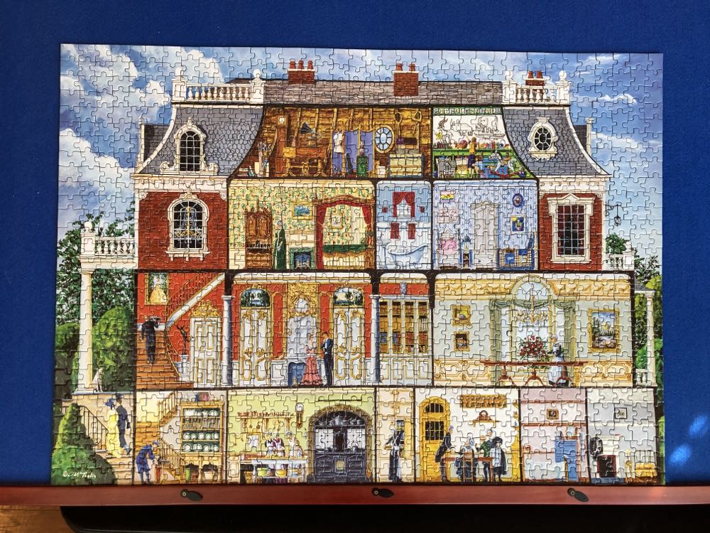 Walden’s Manor House - MasterPieces puzzle collectible [Barcode 705988718366] - Main Image 2