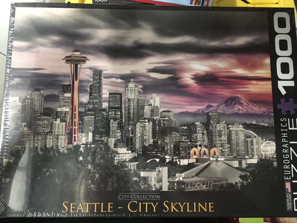 Seattle City Skyline - Eurographics puzzle collectible [Barcode 628136106603] - Main Image 2