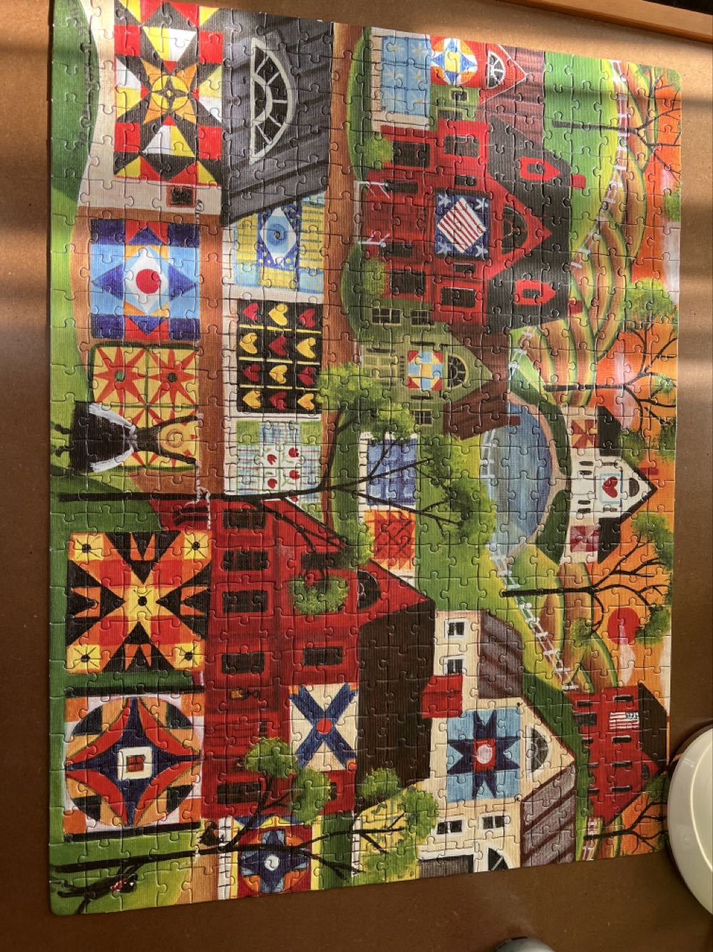 Mama’s Colorful Quilts - Cardinal puzzle collectible [Barcode 778988266465] - Main Image 2