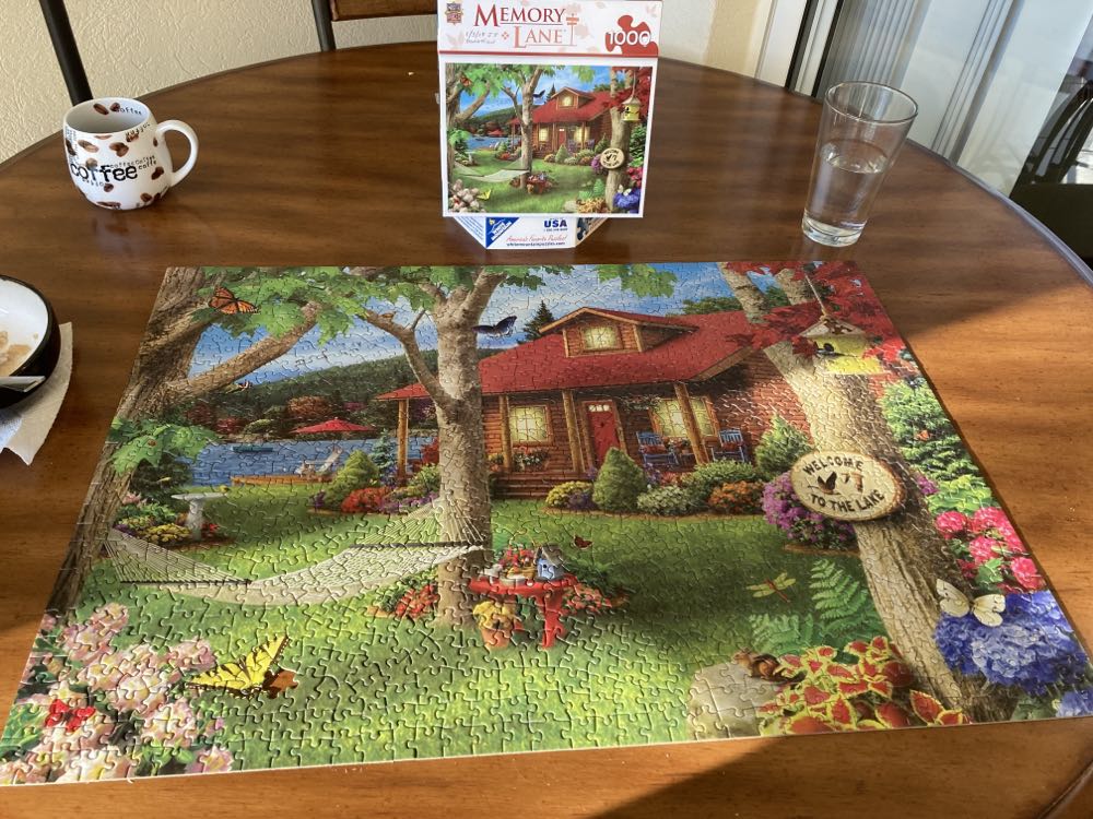Welcome To The Lake (UV) 🧩 - MasterPieces puzzle collectible [Barcode 705988817427] - Main Image 2
