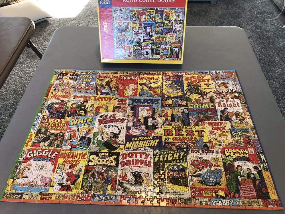 Retro Comic Books - Hennessey puzzles puzzle collectible [Barcode 706259290048] - Main Image 2