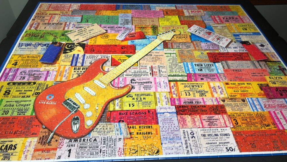 Rock Memories*^ - White Mountain puzzle collectible [Barcode 724819254767] - Main Image 2