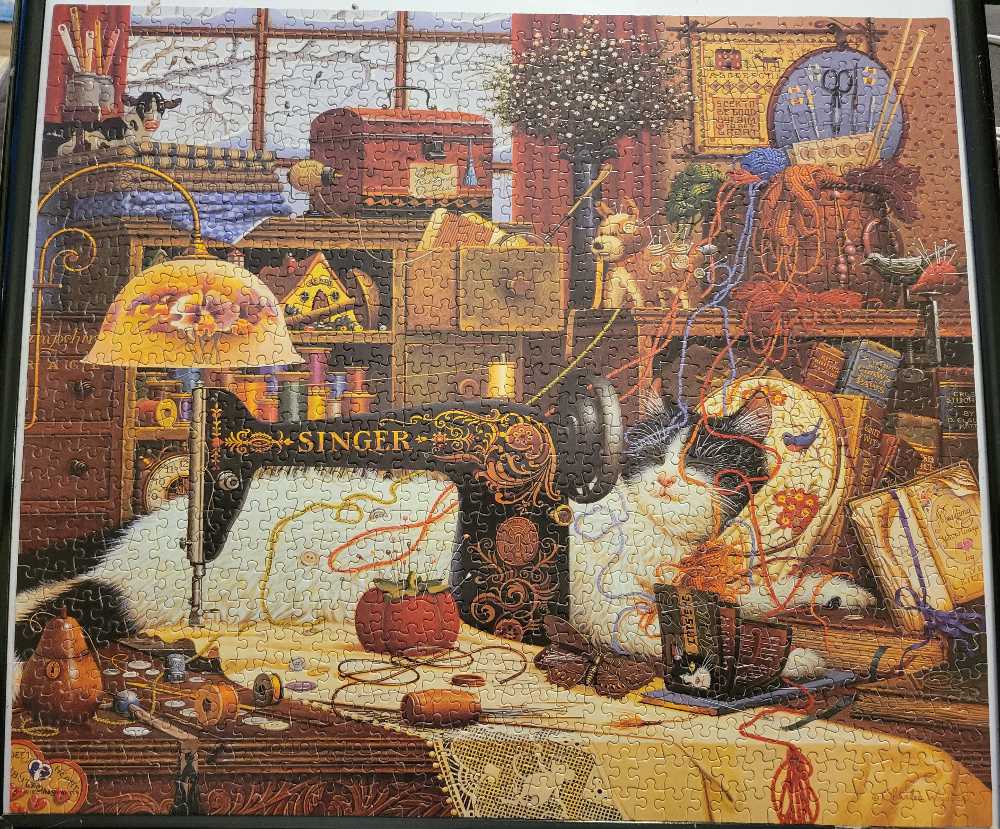 Sew, Sew Relaxing - Milton Bradley (MB) puzzle collectible [Barcode 032244046797] - Main Image 2