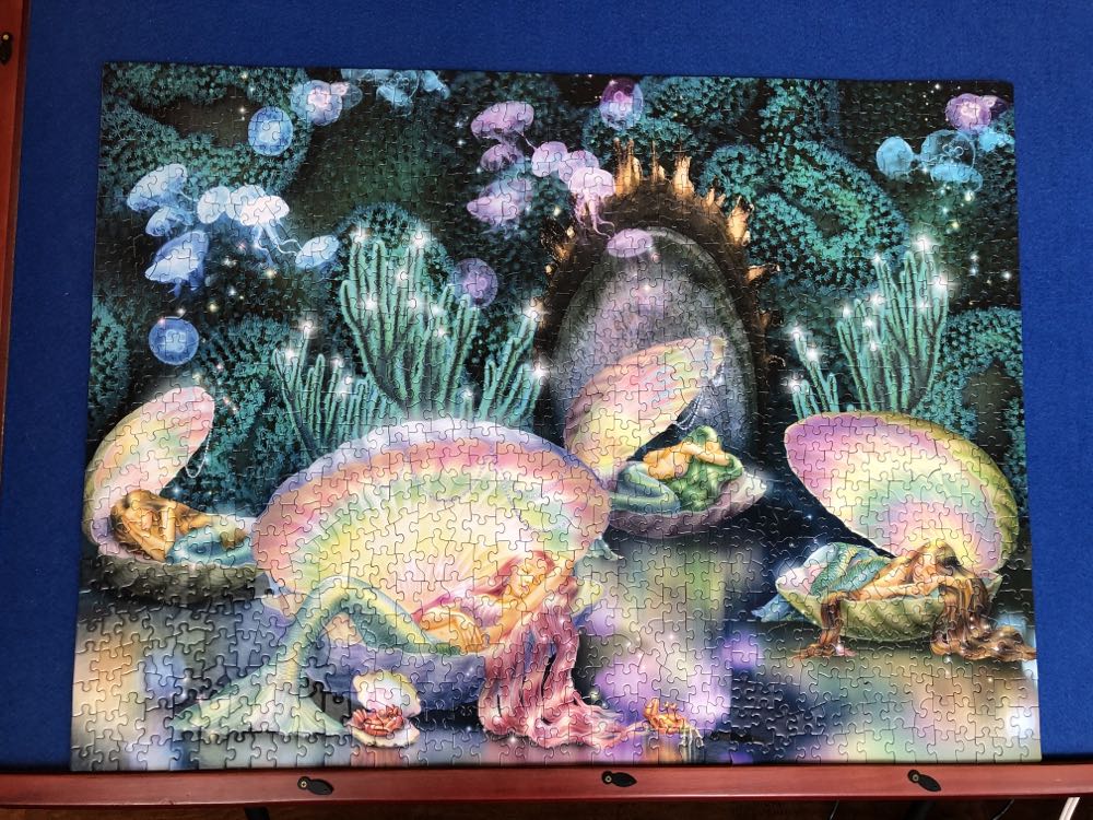 Sleeping Mermaids - Suns Out puzzle collectible [Barcode 796780750241] - Main Image 2